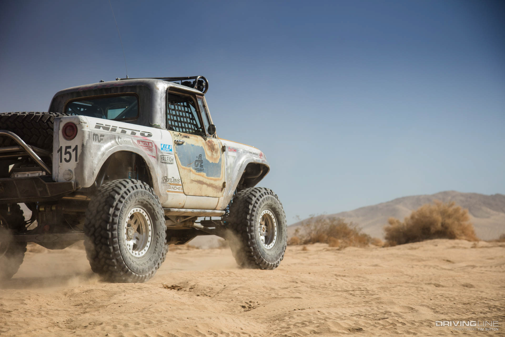 Shifting Gears - '71 International Scout Ultra4 Build