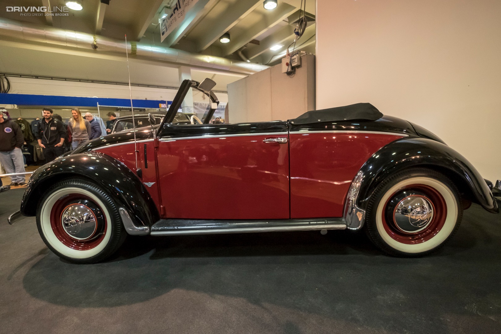 Volksworld VW Hebmüller Cabriolet Side