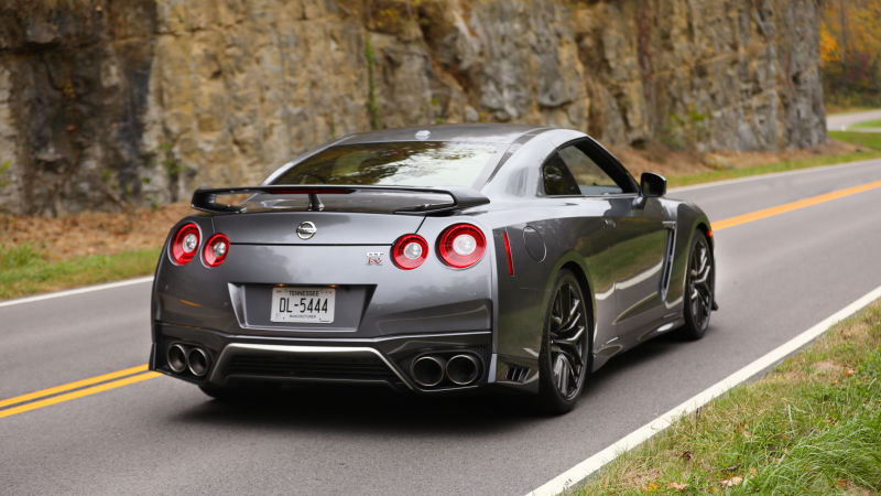 Nissan GTR