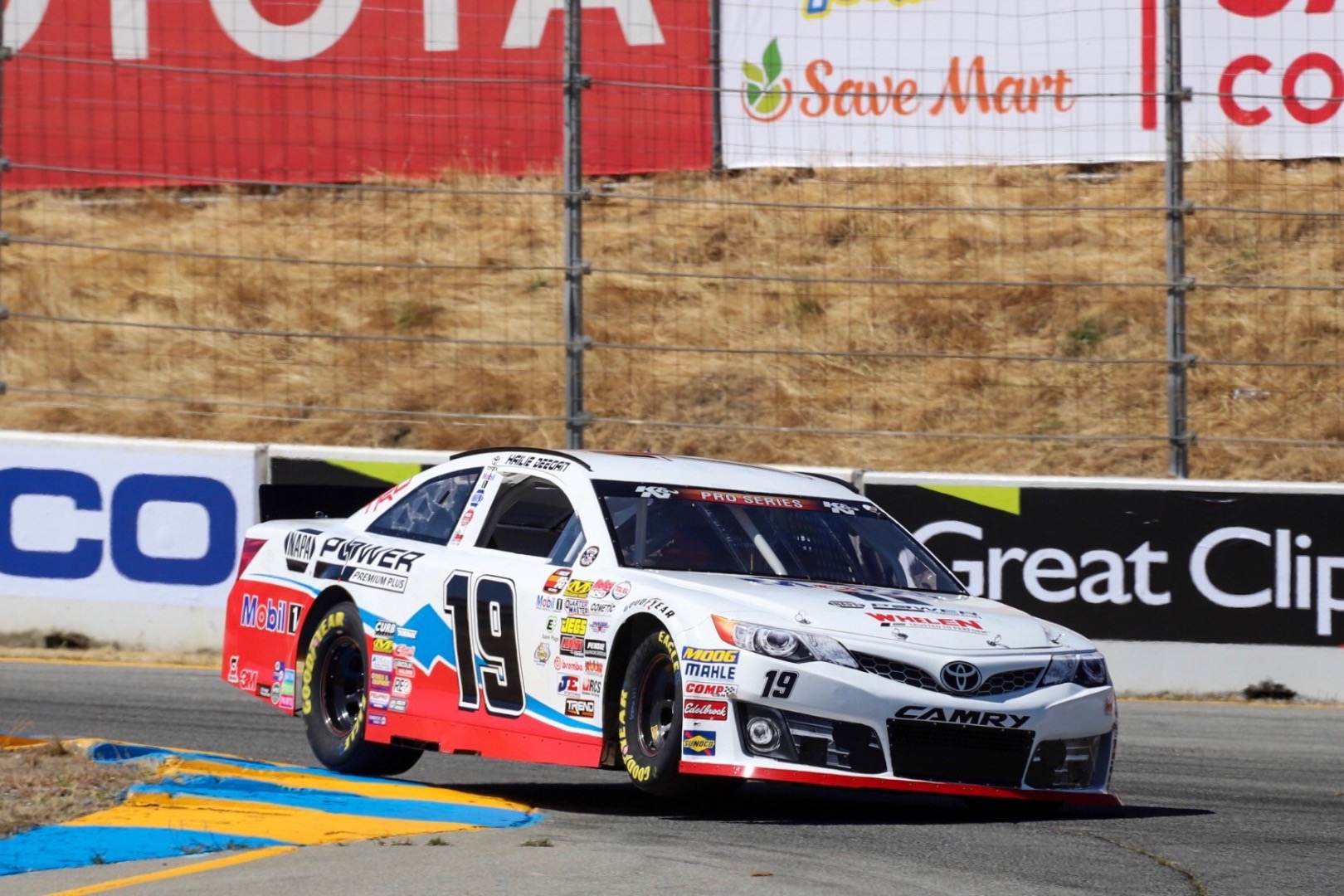 Hailie-Deegan driving, Photo: Deegan Family