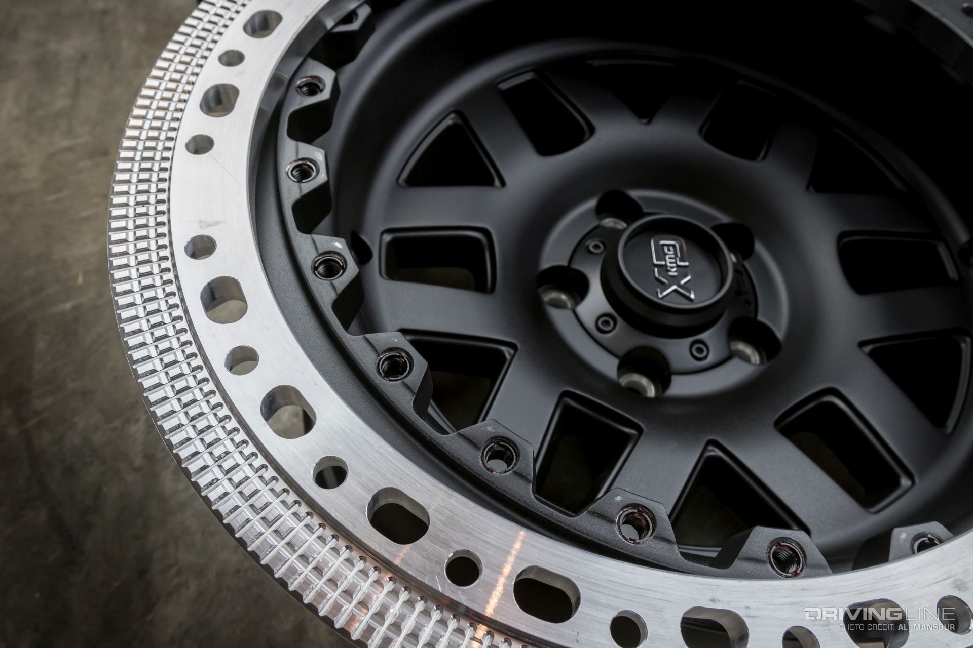 kmc-xd229-machete-crawl-beadlock-review-nitto-ridge-grappler-jk Beadlock