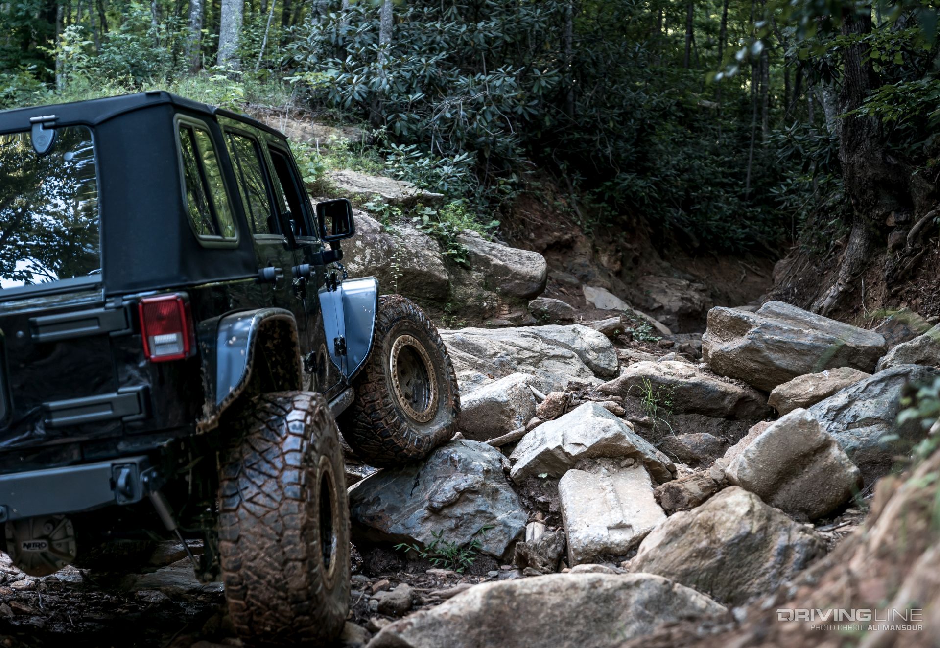 kmc-xd229-machete-crawl-beadlock-review-nitto-ridge-grappler-jk Rocks