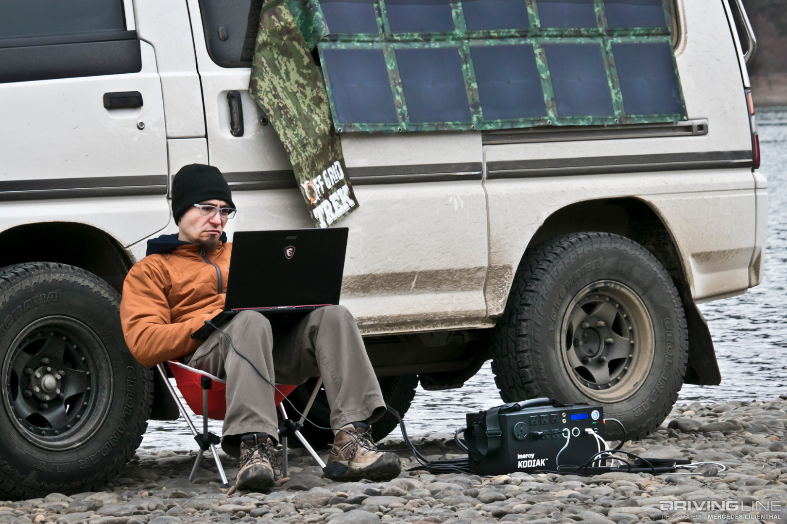 Off Grid Trek's 200W solar blanket and Kodiak power generator detail