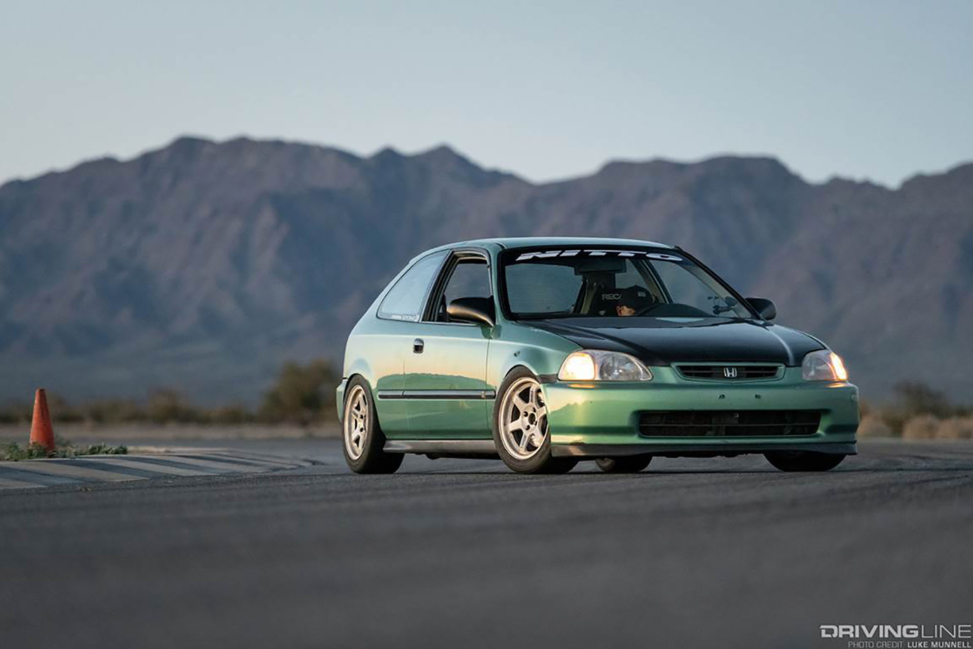 EK Honda Civic on Nitto NT01