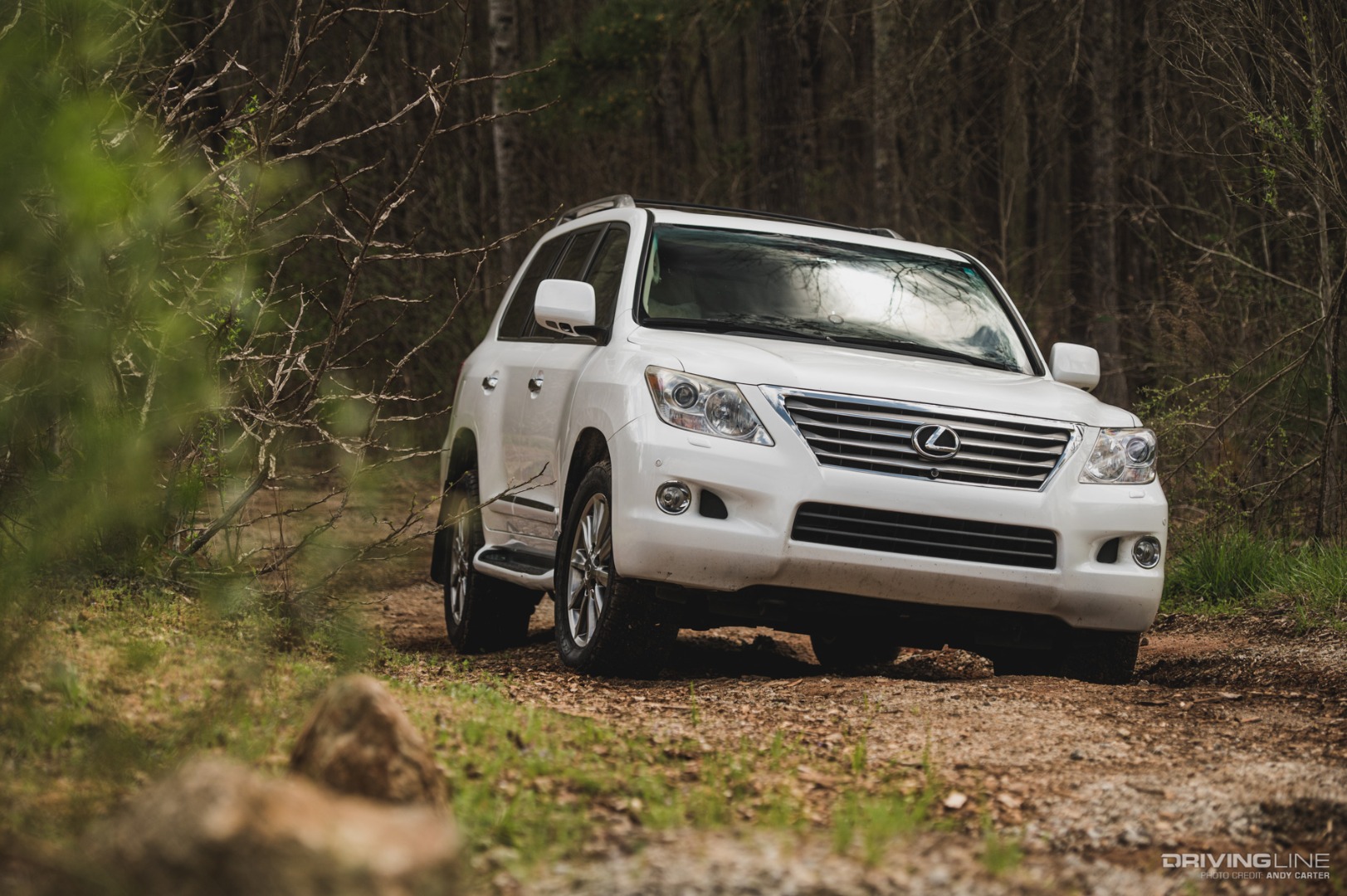 Lexus LX570 off-road