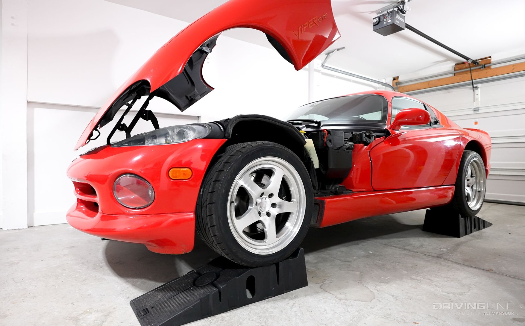 1998 Dodge Viper Buyers Guide GTS V10 Nitto Tires