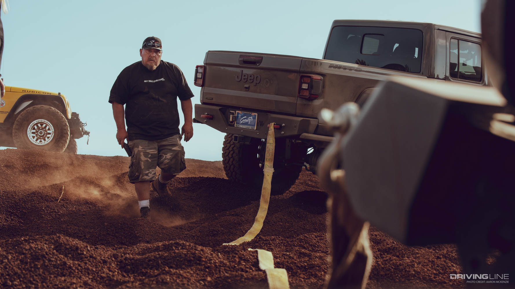 Mel Wade assisting with Recovery of a Jeep On the Trail Cinders