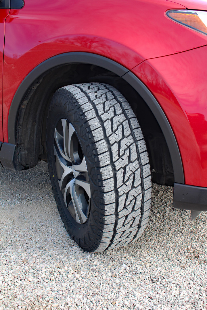 Variable Pitch Tread Pattern Nitto Nomad Grappler