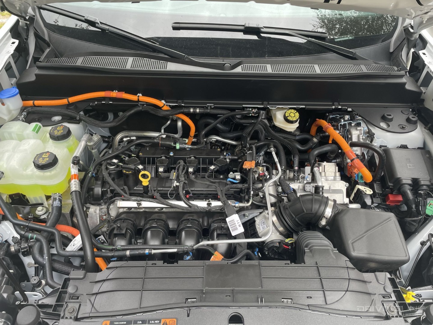 2022 Ford Maverick Hybrid engine compartment