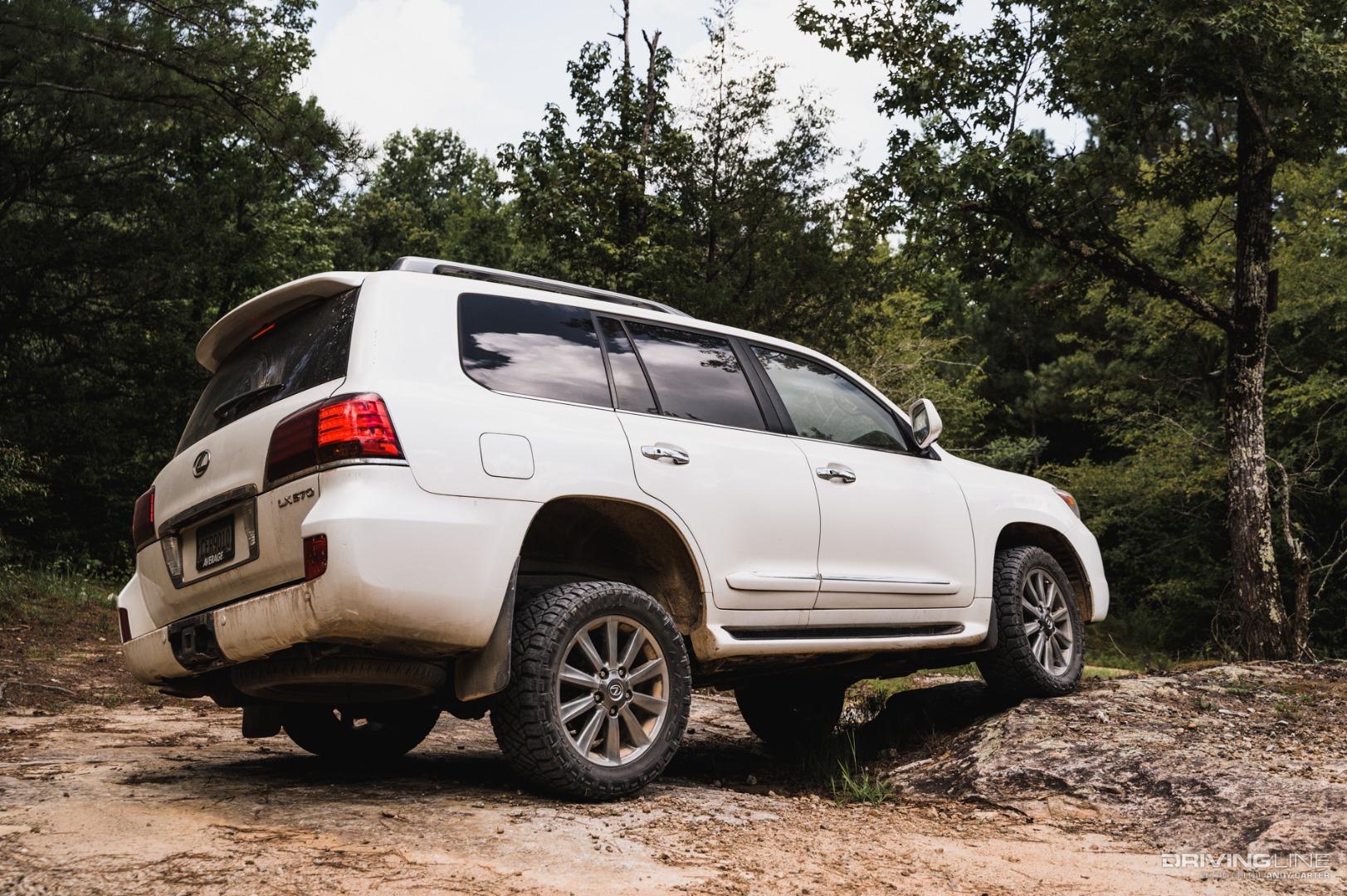 LX570 Flexing Off-Road on Nitto Ridge Grappler tires
