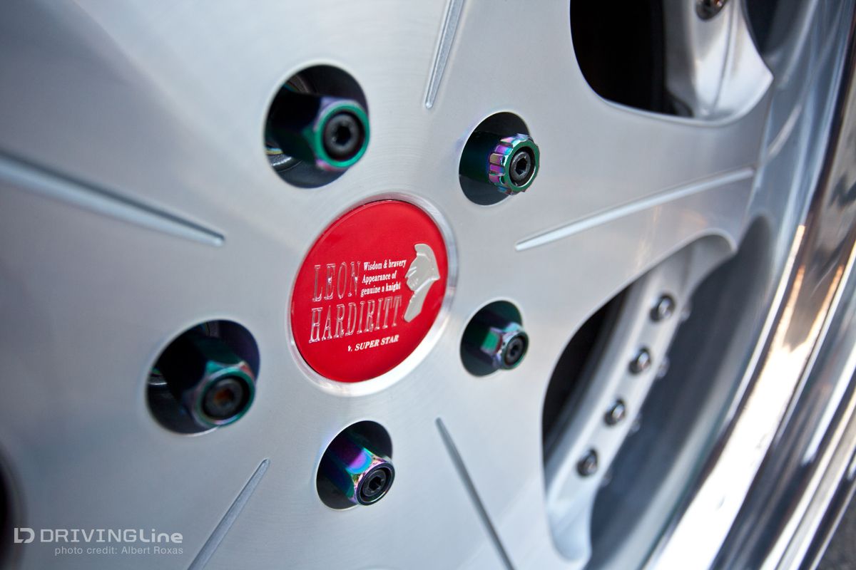 Lug nuts with hollow center