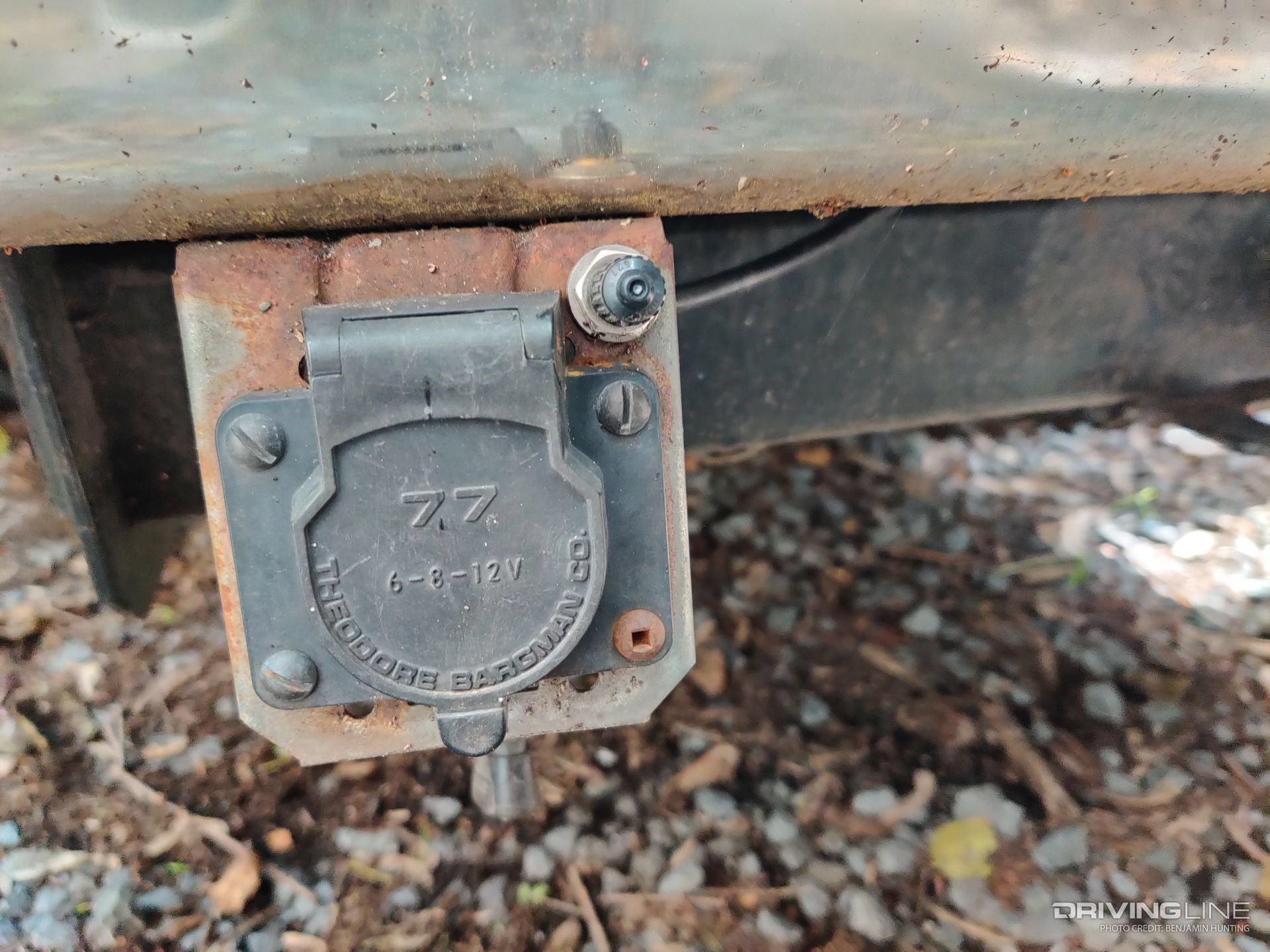 Air inflation valve for air springs