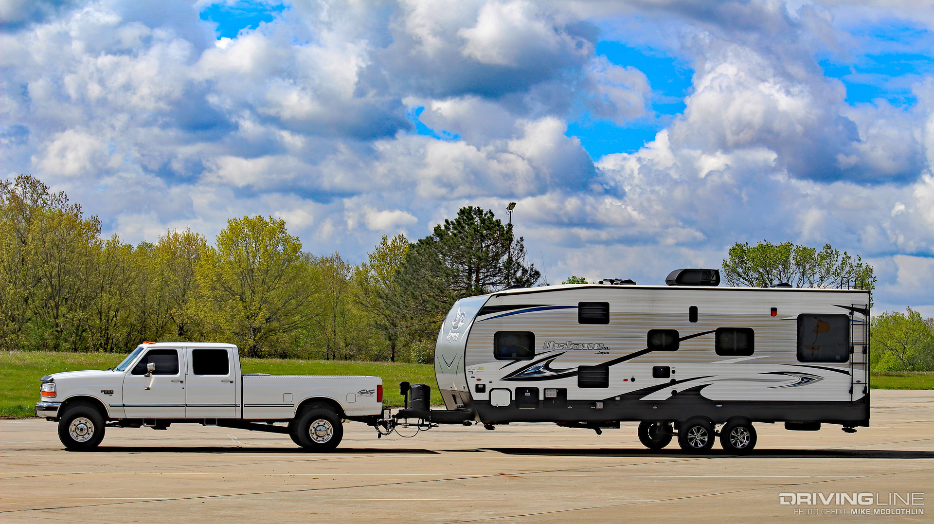 1997 Ford F-350 Power Stroke on Nitto Terra Grappler G2 Tires Diesel Towing