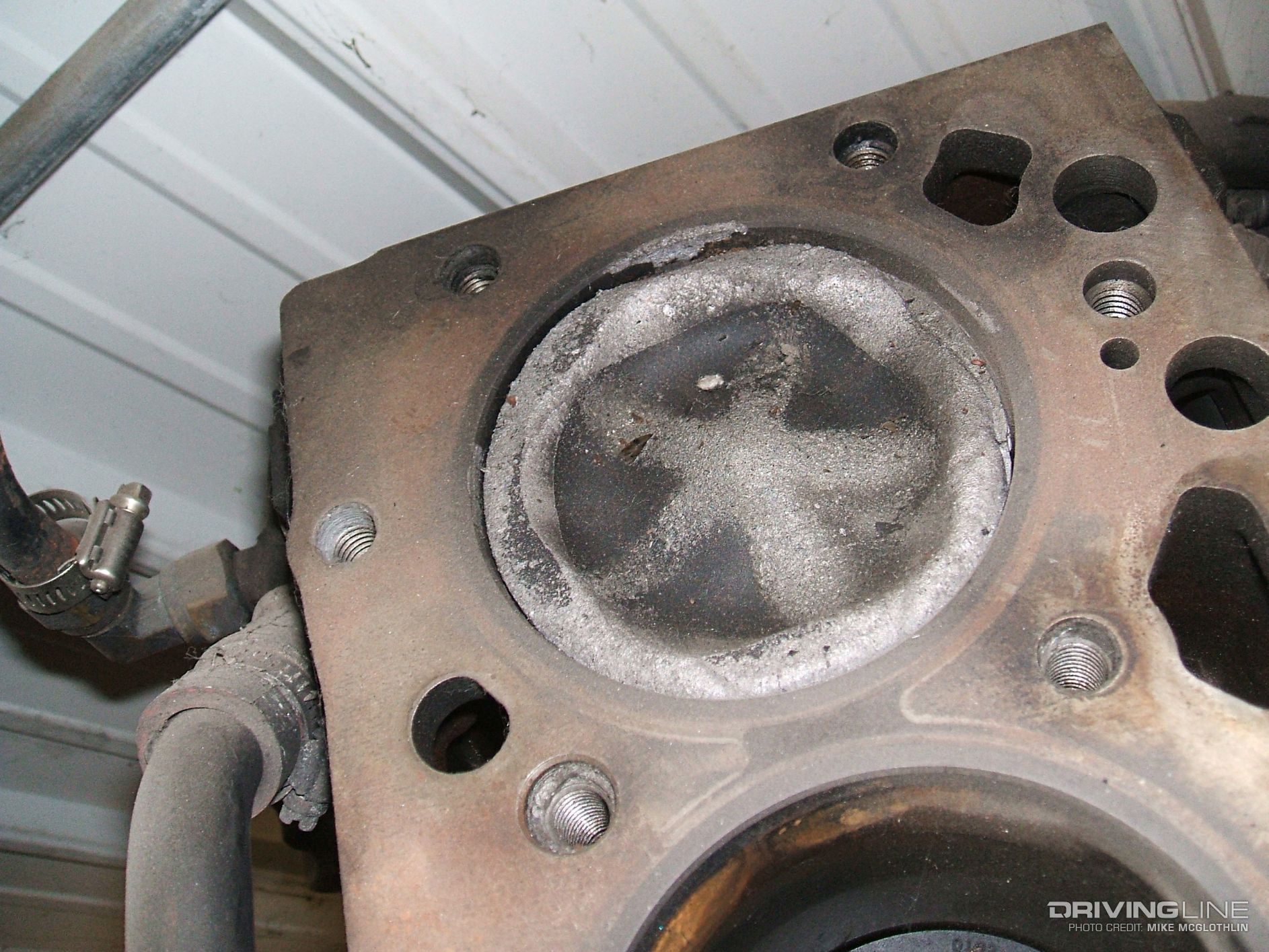 006-2006-cummins-melted-piston