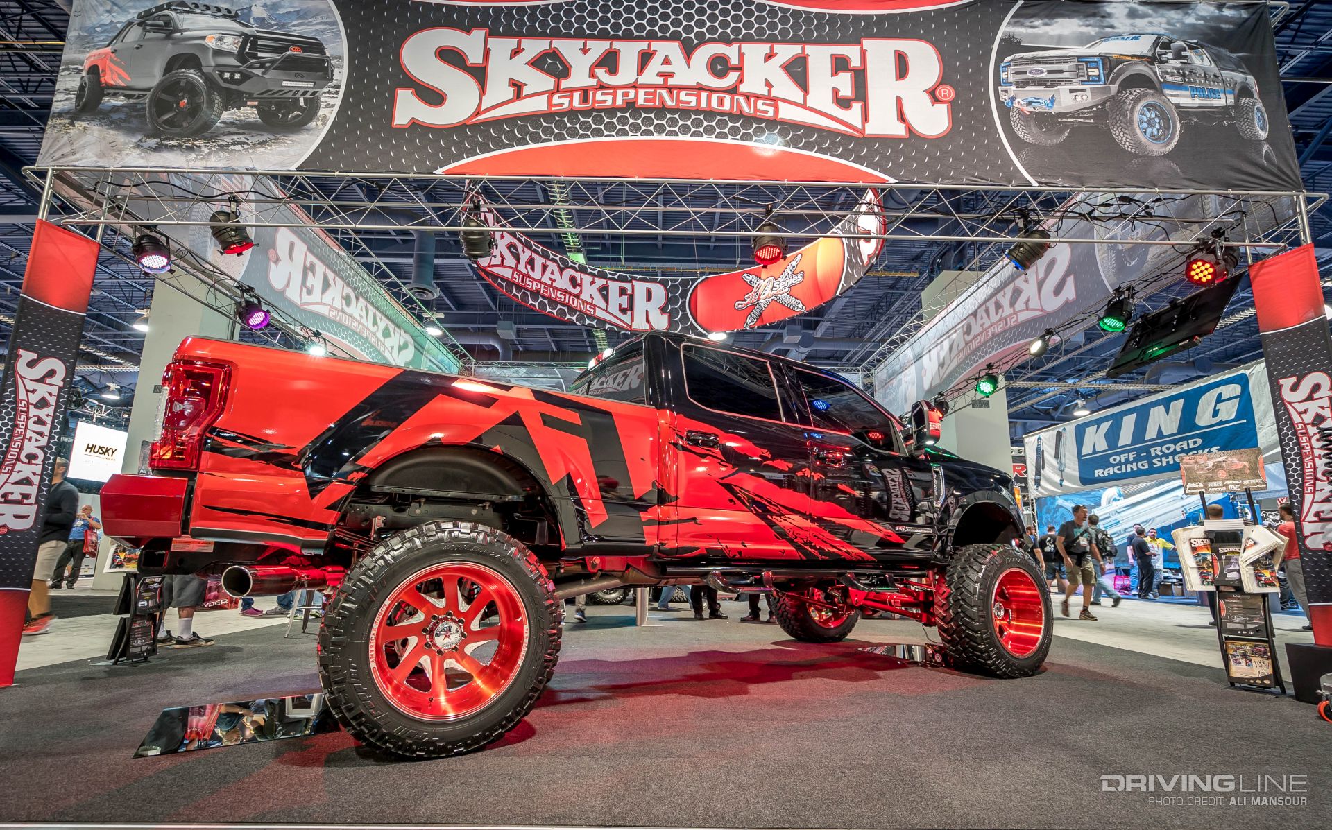 000-2017-ford-f250-super-duty-fab-fours-nitto-skyjacker (3)