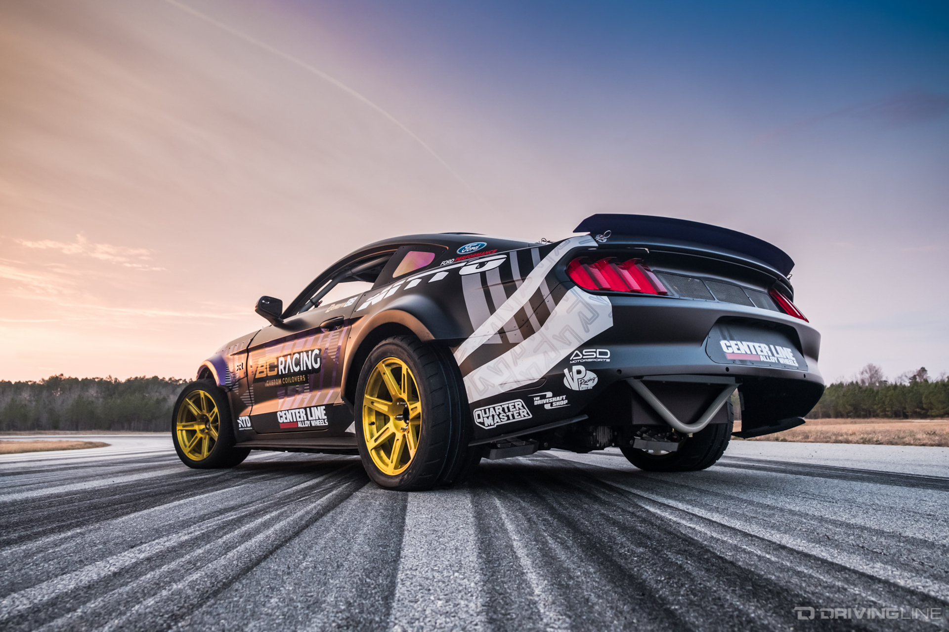 Team RTR 2017 Formula Drift: Vaughn Gittin Jr. and Chelsea DeNofa