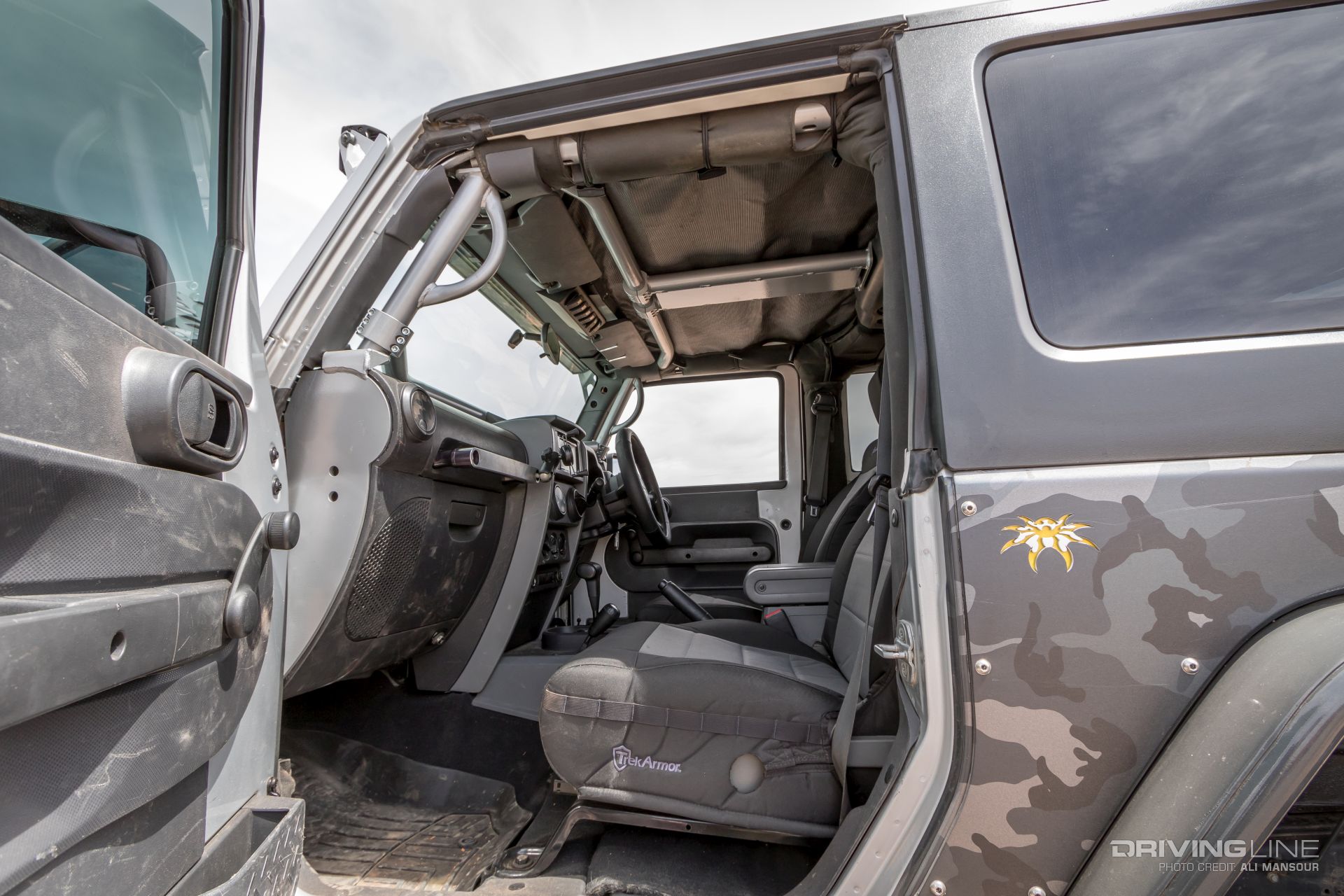 2008-jeep-wrangler-jk-hazzard-fab-worx-postal-jeep-right-hand-drive-nitto-tire