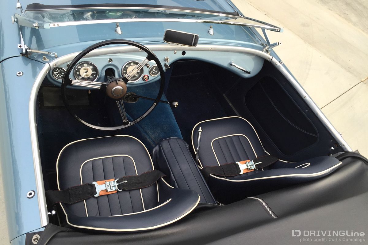 Austin-Healy-100-vintage-british-roadster-12