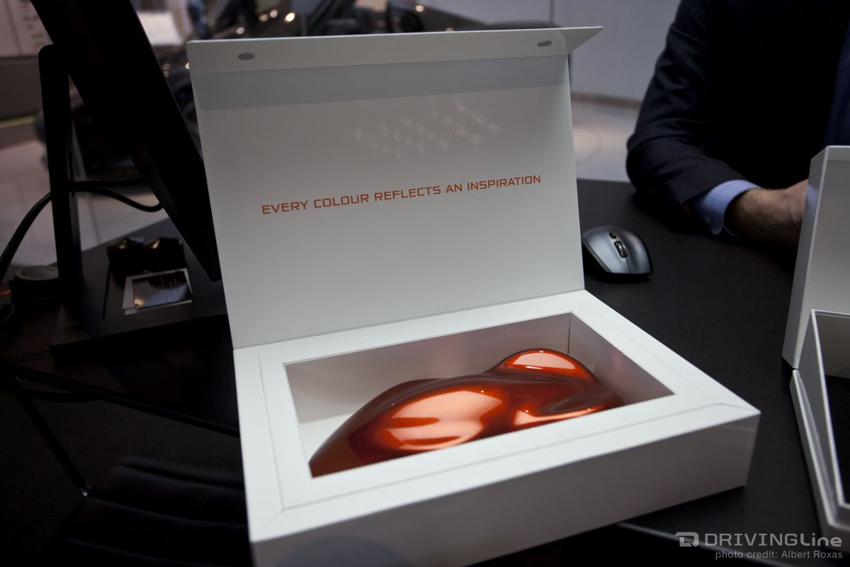 how-to-buy-a-hypercar-mclaren-p1-purchase-drivingline-14