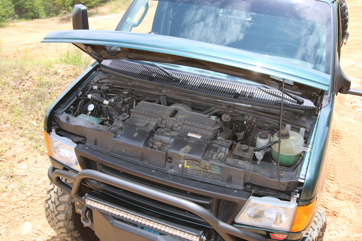 2002-ford-e-350-4x4-van-73-power-stroke-diesel-engine-two