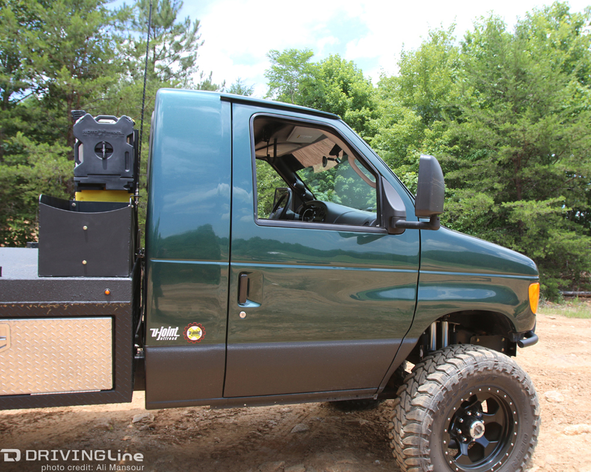 7-2002-ford-e-350-4x4-van