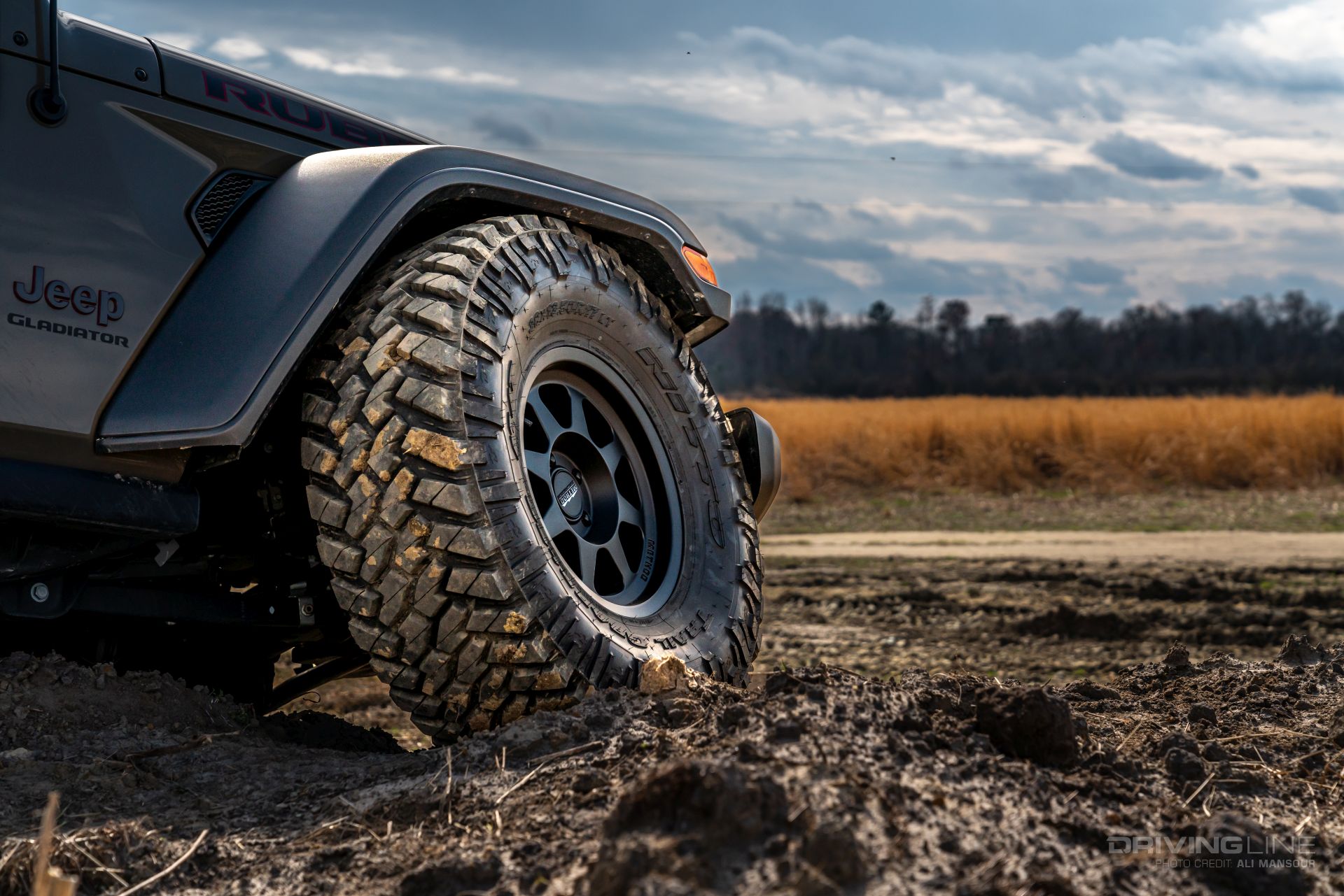 38 Nitto Trail Grappler tires on a gray Jeep Gladiator