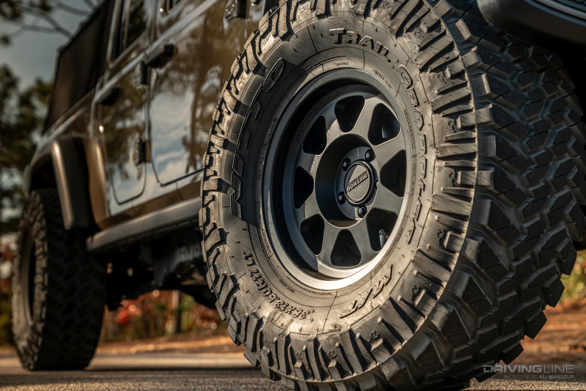 method 701 bead grip black wheels jeep gladiator rubicon