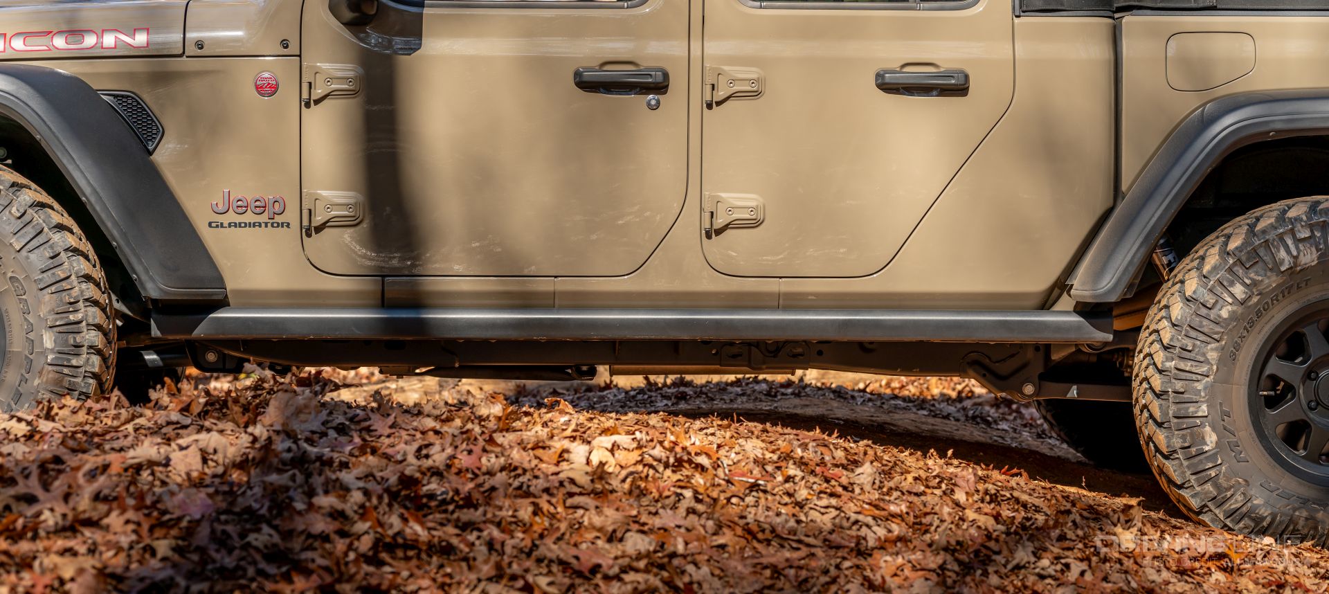 Jeep Gladiator Rubicon side view breakover angle on 38s