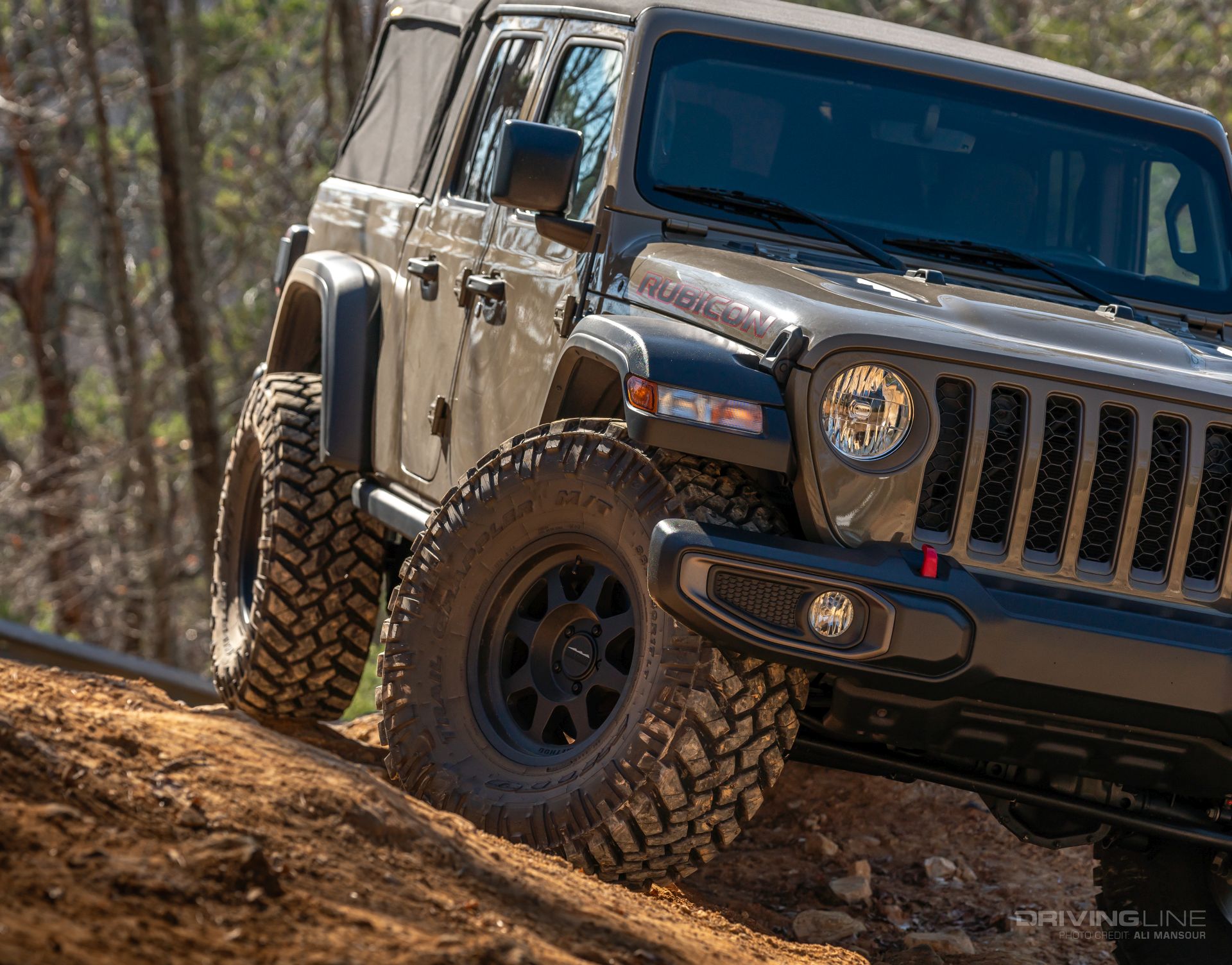 Jeep gladiator Rubicon off-road 3 inch lift and 38s uwharrie