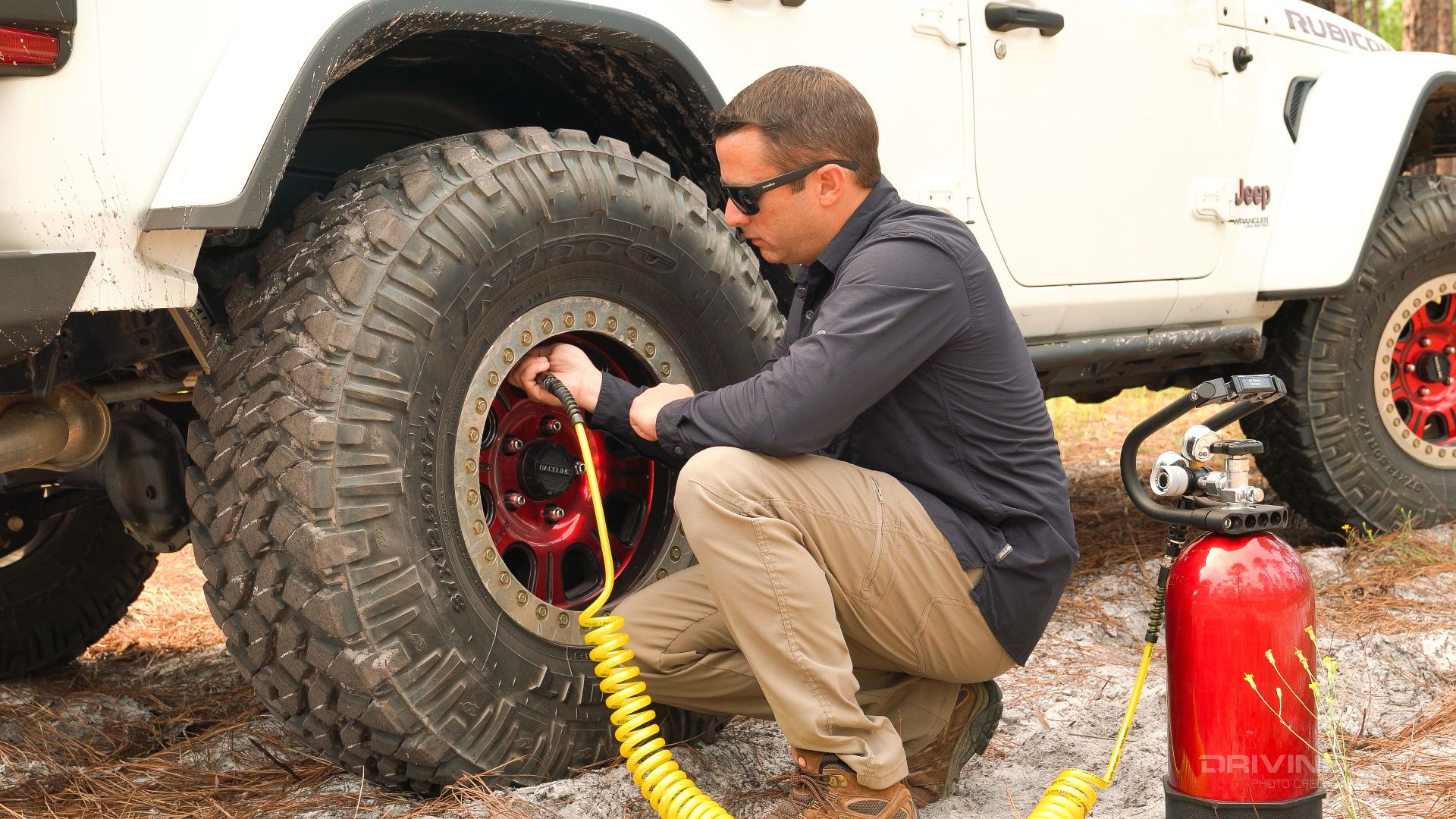 Power Tank Airing Up 37 Nitto Trail Grappler