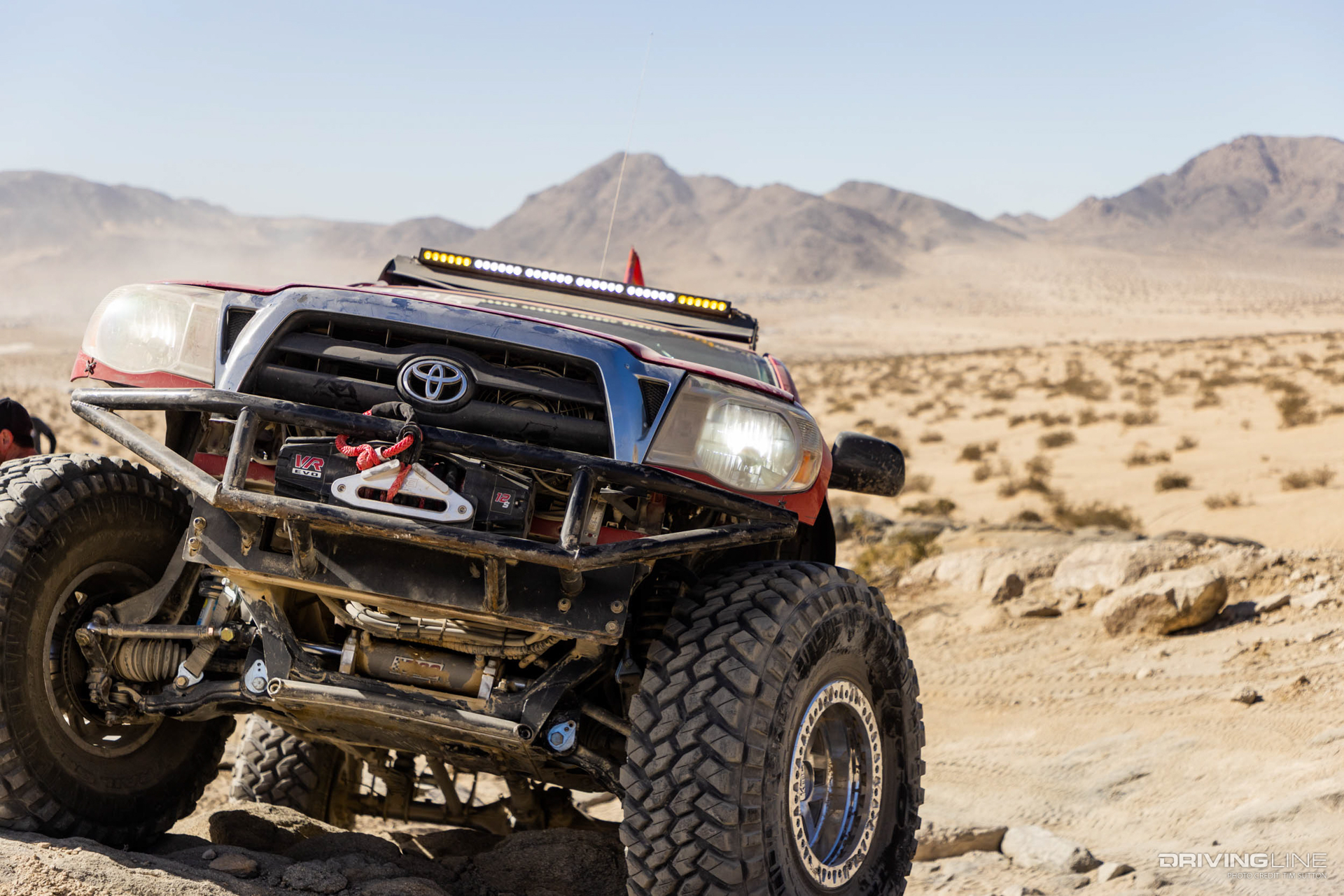 Toyota Tacoma independent front suspension with 40-inch Nitto Trail grappler tires