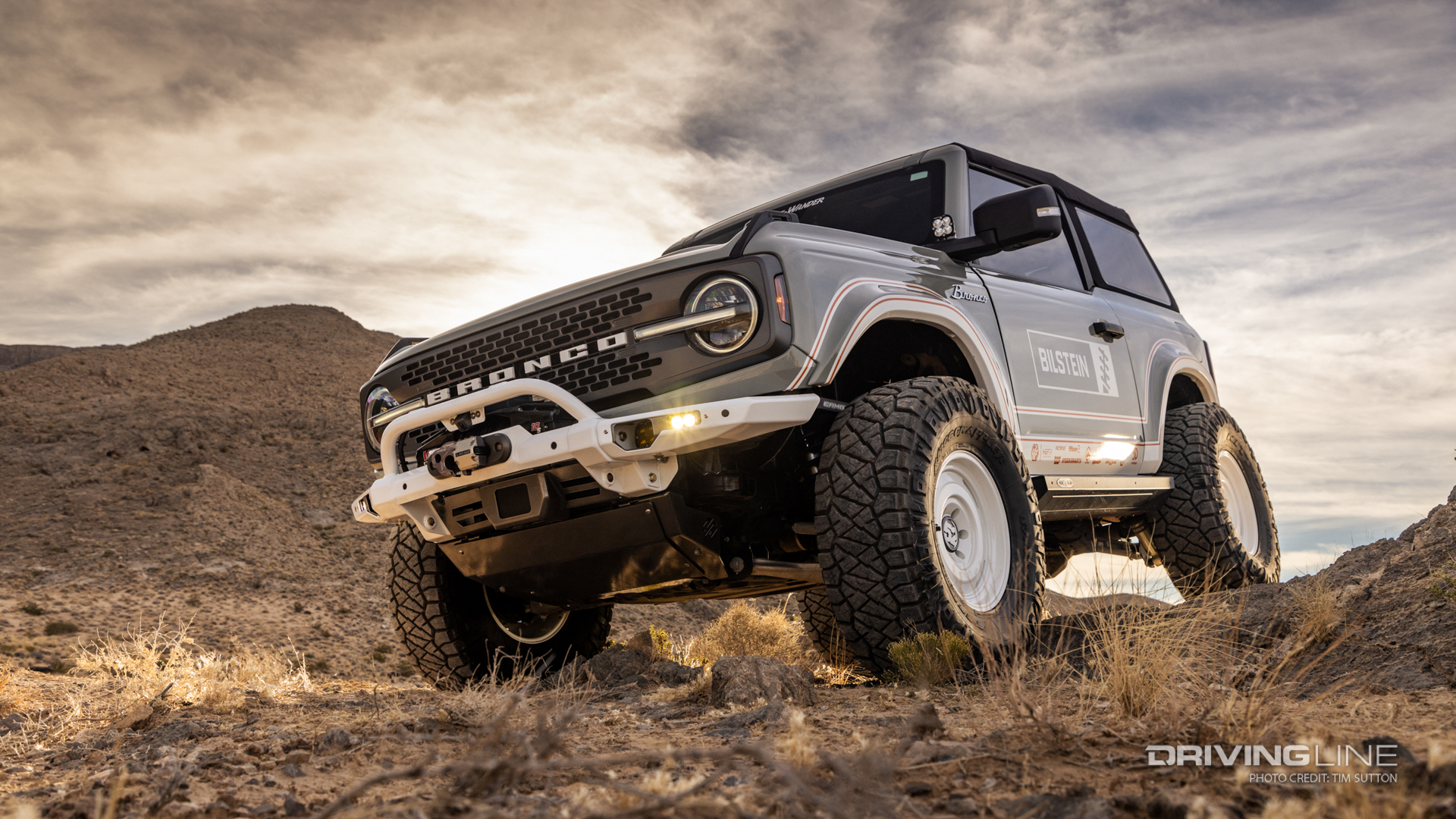 Ford Bronco on Ridge Grapplers